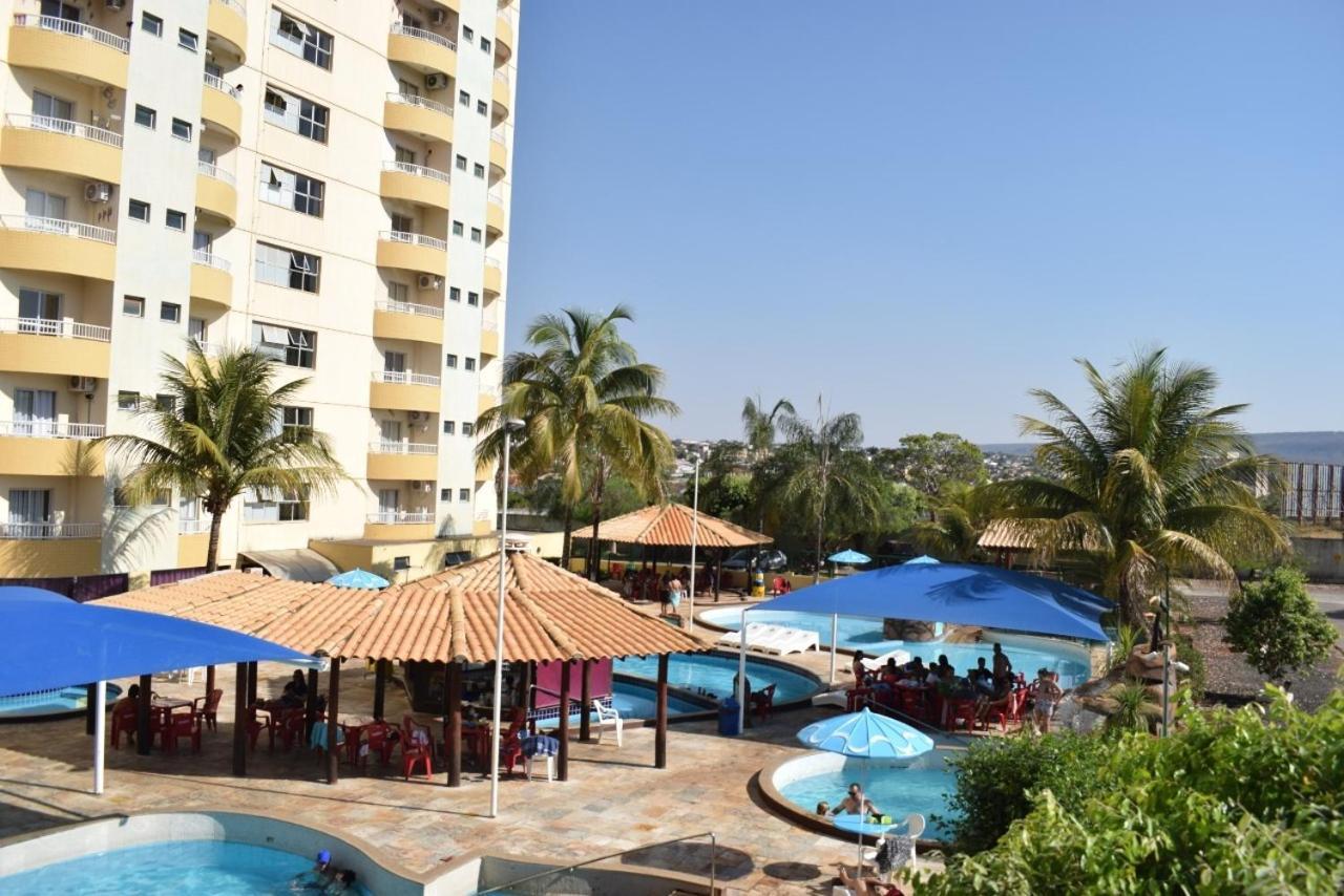 Flats Proximo Ao Shopping Singapura - Pode Descer Com Bebidas Para O Park Aquatico 1105 Apartment